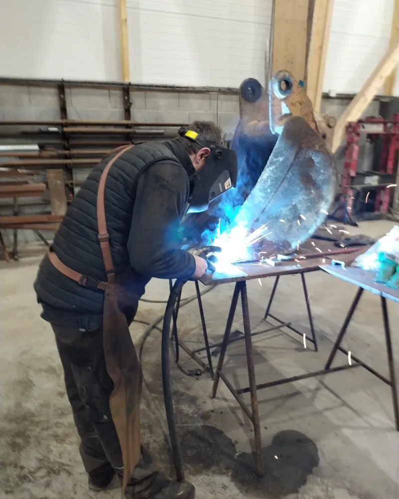 Garage Desbuisson Reparation Entretien Materiel Agricole Pres De Vitre Conception Garage Desbuisson Reparation Entretien Materiel Agricole Pres De Vitre Conception